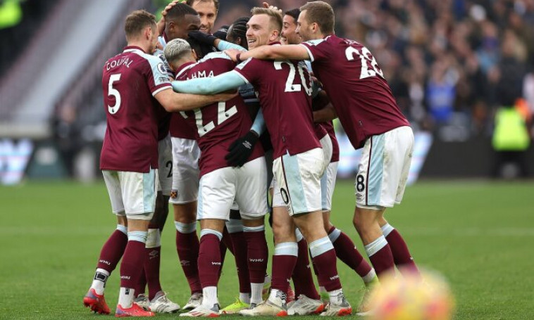 West Ham quật ngã Chelsea