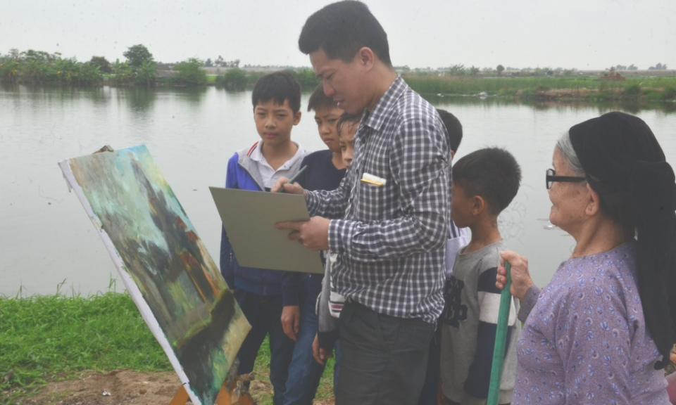 Phát triển nền văn học nghệ thuật phong phú, đa dạng, giàu bản sắc