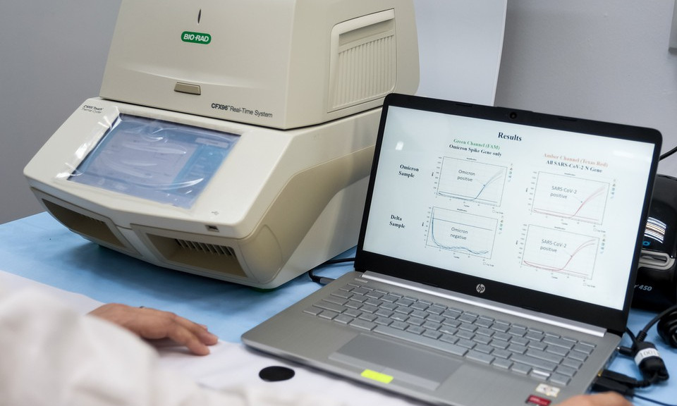 Singapore ra mắt bộ xét nghiệm giúp phát hiện Omicron trong 90 phút