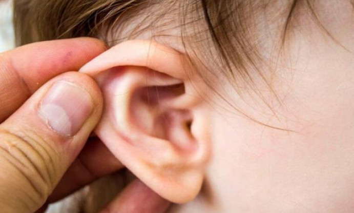 Phòng ngừa và nhận biết những biến chứng nguy hiểm do viêm tai giữa tiết dịch ở trẻ