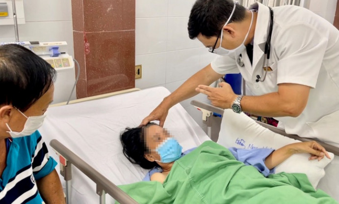 Gia tăng người đột quỵ vào mùa đông: Sai lầm cần tránh và cách xử lý kịp thời