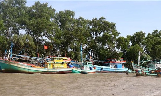 Bắc Bộ mưa nhỏ rải rác, từ Quảng Ninh đến Cà Mau có gió mạnh trên biển