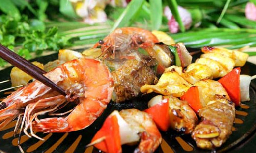 Chế biến và nướng thực phẩm trên loại bếp nào để hạn chế độc hại?