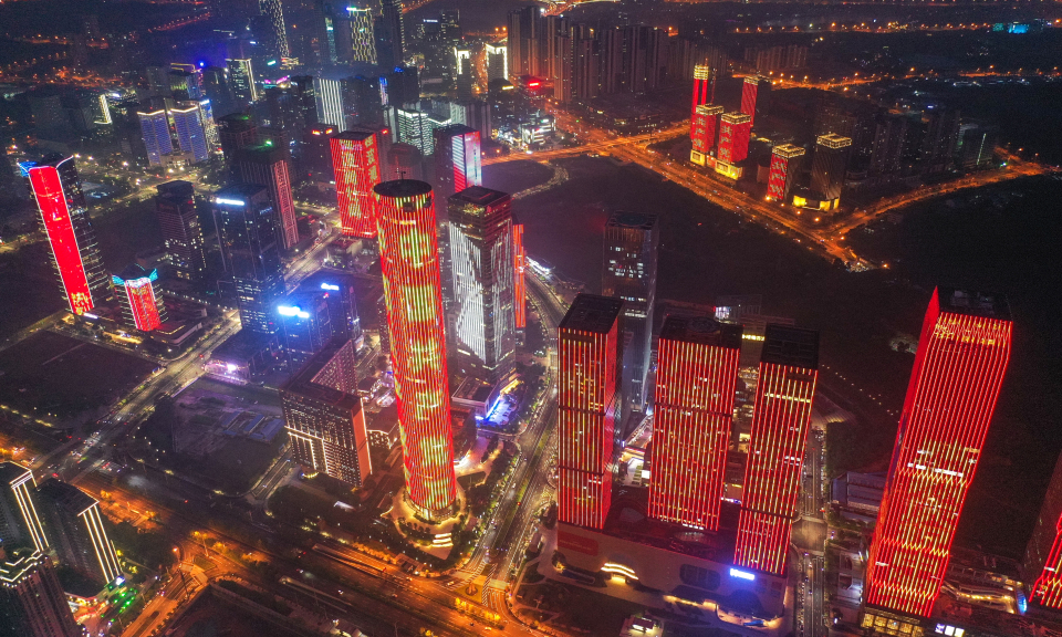 中国各地多种形式庆祝中国共产党百年华诞