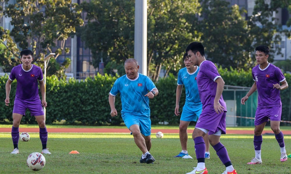 Tuyển Việt Nam: Thầy Park đánh thức hàng công bằng cách nào?