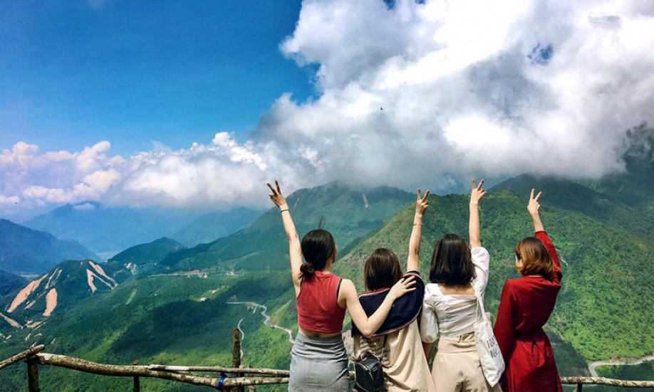 Gỡ chốt ‘nóng’, ‘hành lang xanh’ cho khách chơi xuyên 12 tỉnh, thành