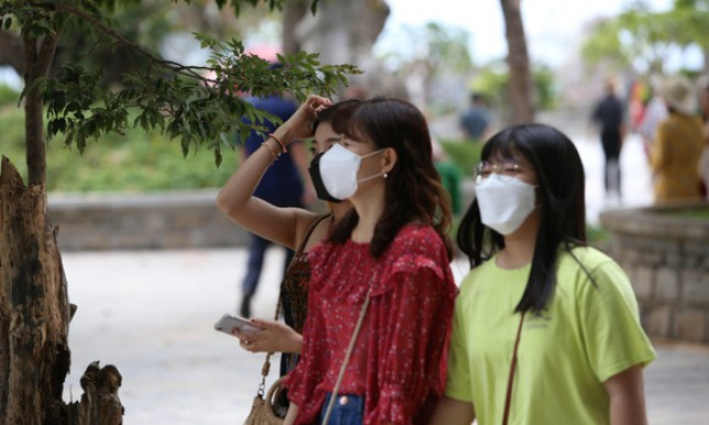 Dịp Tết Nguyên đán, Bộ Y tế đề nghị xem xét dừng các hoạt động tập trung đông người không cần thiết
