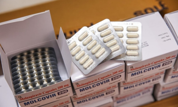 Bộ Y tế đã phân bổ 300.000 liều thuốc Molnupiravir điều trị có kiểm soát ca COVID-19 thể nhẹ tại 46 tỉnh, thành