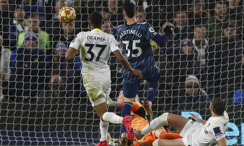 "Bắn hạ" chủ nhà Leeds United, Arsenal bay cao top 4 mùa Giáng sinh