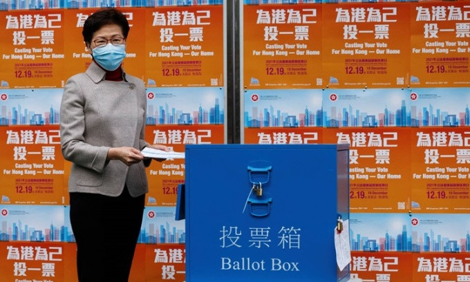 Người Hong Kong bầu cử hội đồng lập pháp