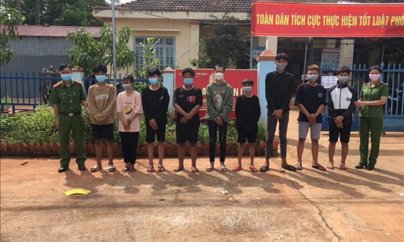 Triệt phá băng cướp 'nhí' gây ra nhiều vụ cướp táo tợn trong đêm