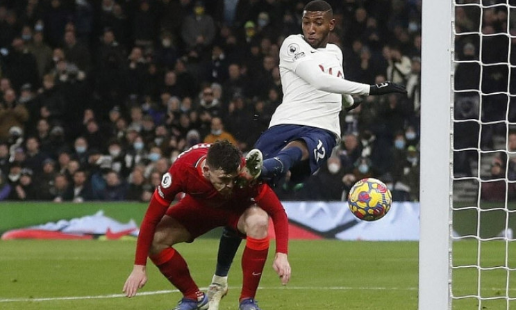 Liverpool bị Tottenham cầm chân