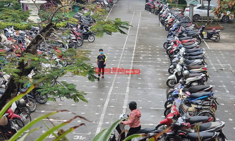 Quảng Yên: ATGT cho học sinh đến trường