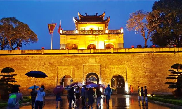 'Đánh thức' di sản bằng công nghệ