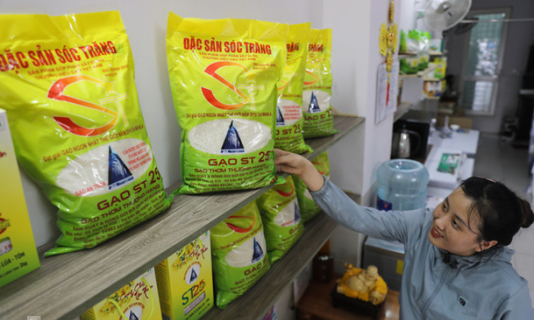 'Cha đẻ' gạo ngon nhất thế giới ST25 gửi đơn kêu cứu