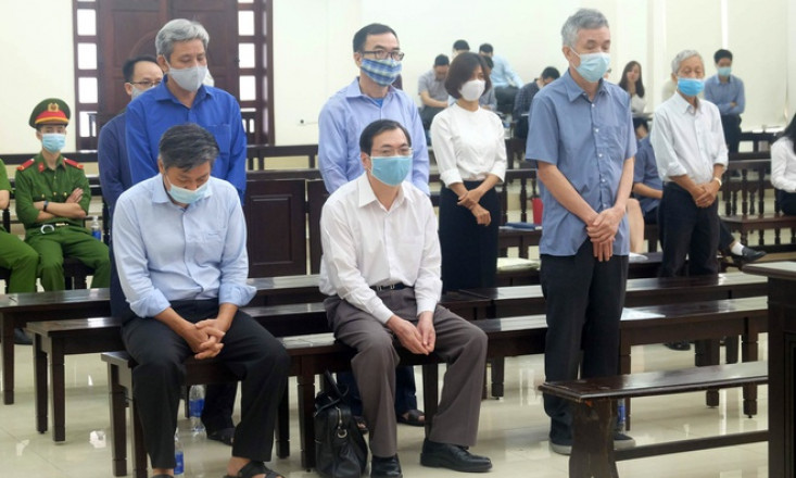Ông Vũ Huy Hoàng xin hoãn xử phúc thẩm vì là F1