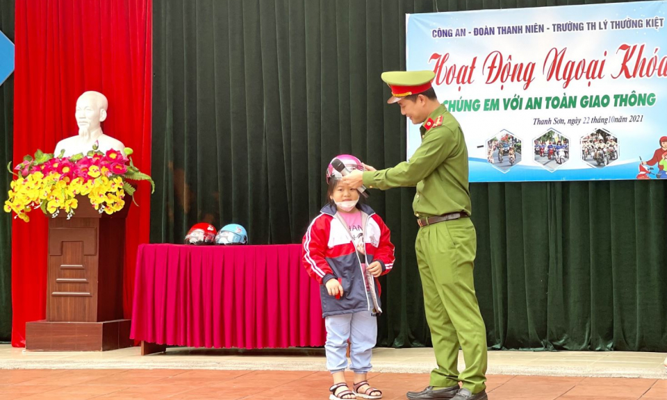 Nỗ lực giảm thiểu tai nạn giao thông đối với học sinh