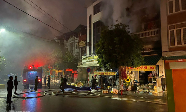 Ba người tử vong trong căn nhà cháy