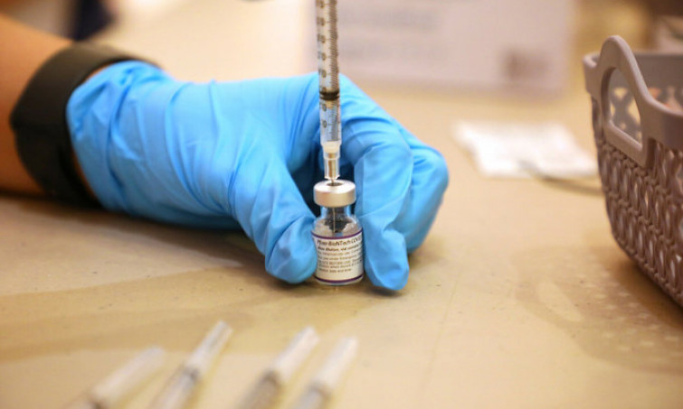Hiệu quả liều vaccine tăng cường suy yếu sau 10 tuần