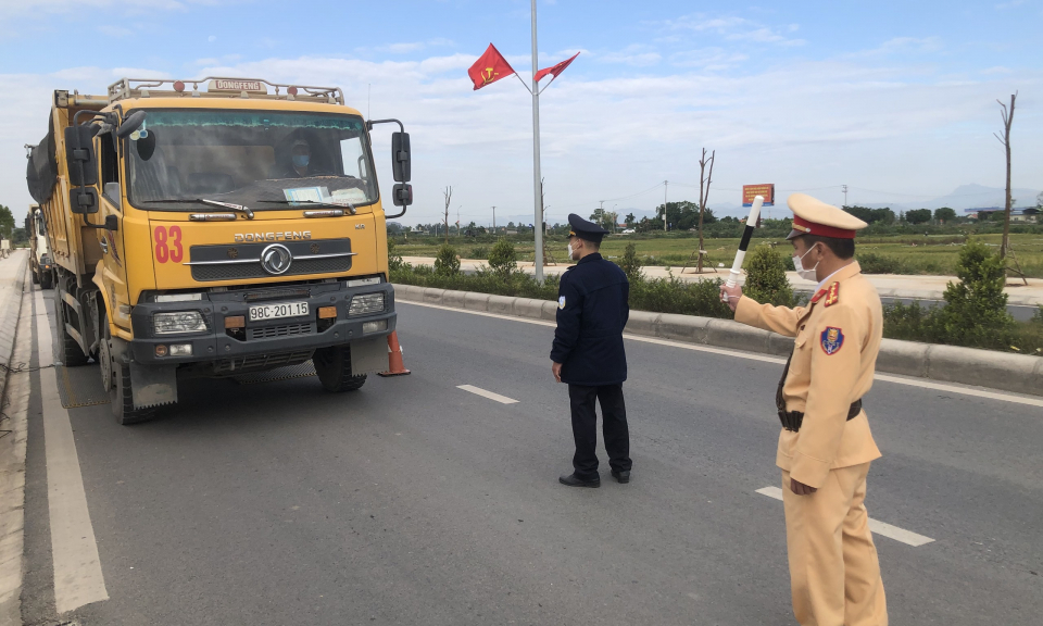 TX Quảng Yên nỗ lực đảm bảo an toàn giao thông
