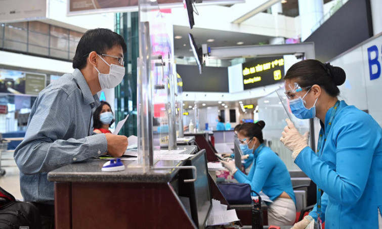 Hà Nội cách ly tại nhà với người nhập cảnh