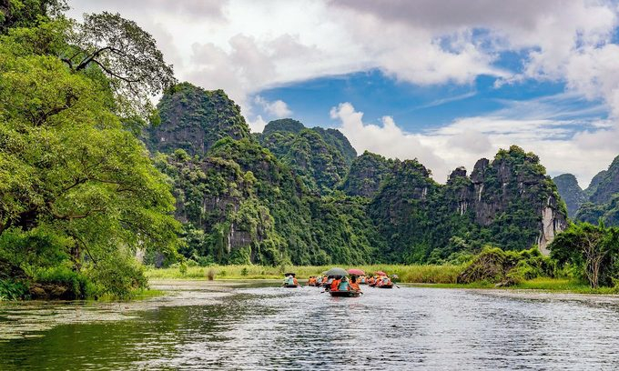 Where Hanoians from high-risk areas can travel for New Year
