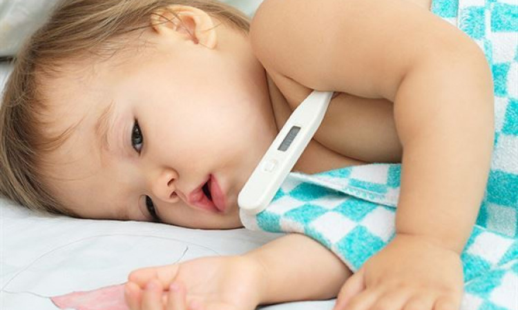 Viêm phổi do virus ở trẻ em: Triệu chứng, điều trị và cách chăm sóc, phòng ngừa
