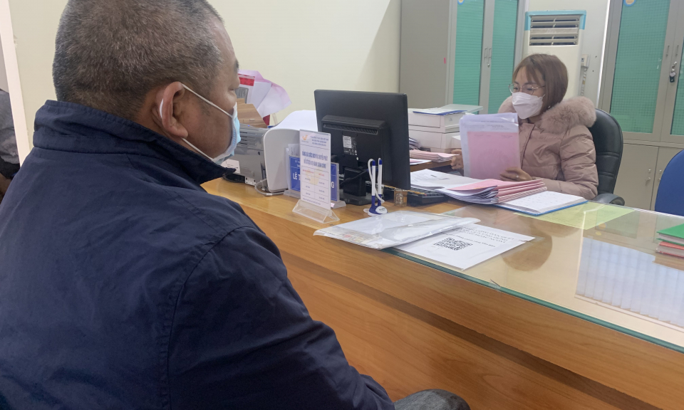 Vân Đồn đẩy mạnh cải cách thủ tục hành chính  