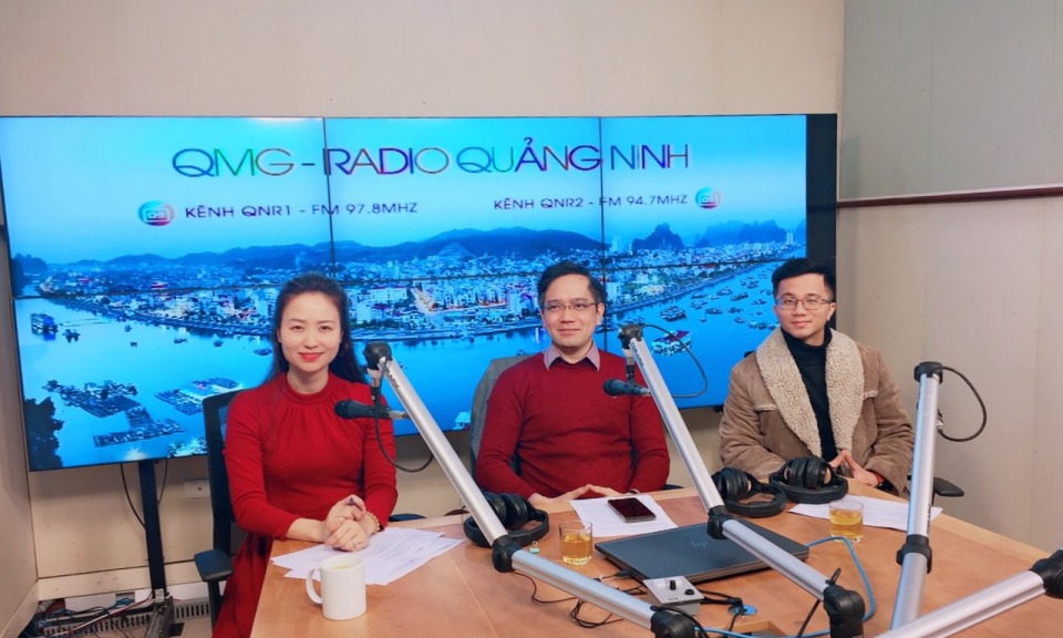 Radio kết nối tháng 12: Ứng dụng công nghệ thông tin trong phòng dịch