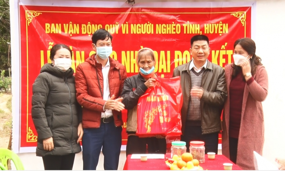 Vân Đồn: Hỗ trợ kinh phí xây nhà, sửa nhà cho hộ nghèo xã Quan Lạn