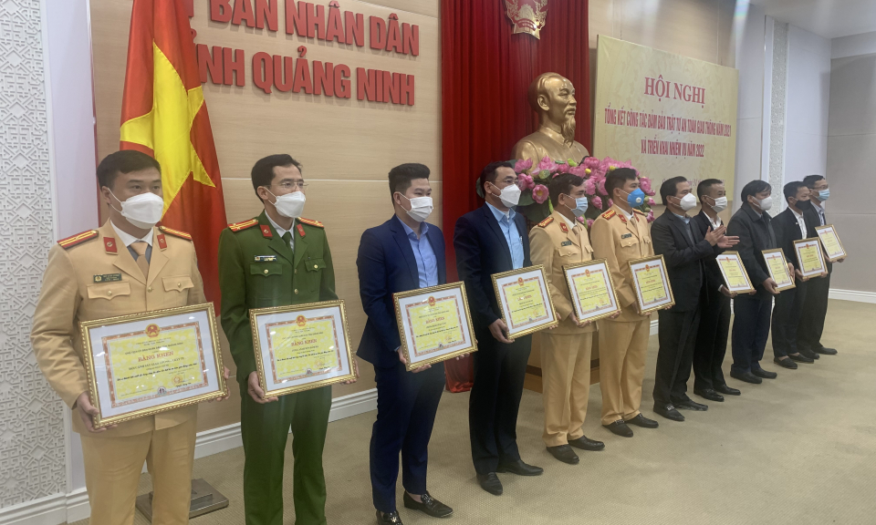 Tổng kết công tác đảm bảo trật tự ATGT năm 2021