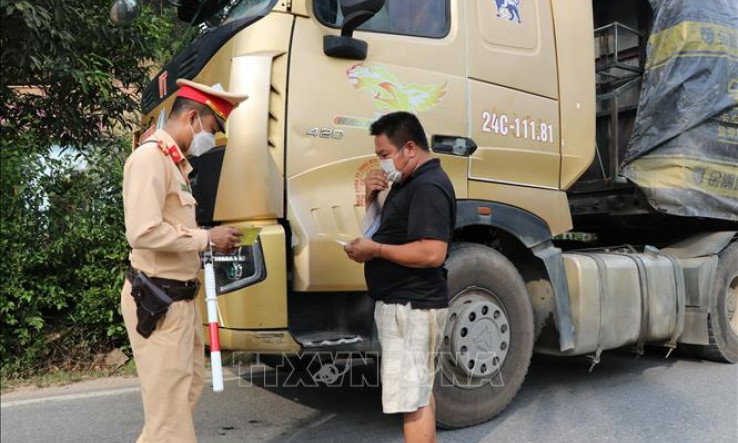 Từ ngày 1/1/2022, tăng nặng các mức xử phạt vi phạm giao thông để răn đe 