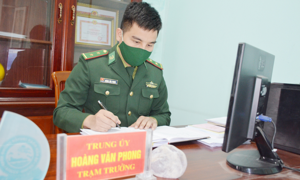 Trạm trưởng gương mẫu