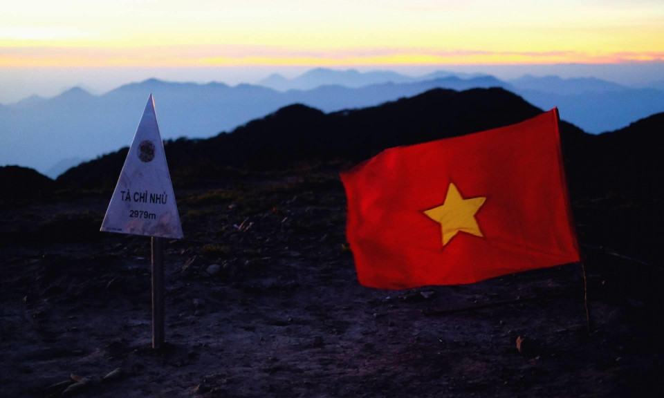 Tà Chì Nhù, cung đường chinh phục nóc nhà Yên Bái