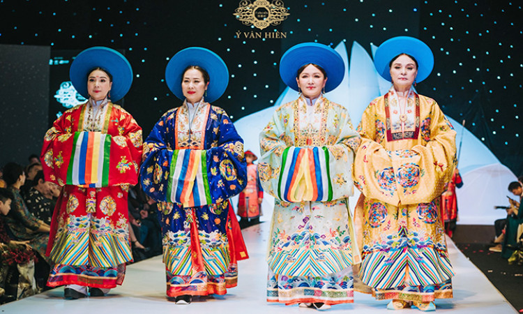 Gìn giữ, lan tỏa giá trị văn hóa dân tộc - Bài 1: Nghiên cứu, sáng tạo từ di sản của cha ông