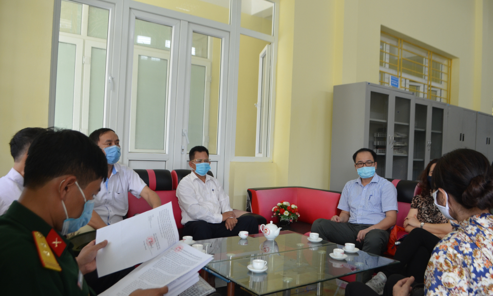 Giải quyết khiếu nại của bà Bùi Thị Vóc
