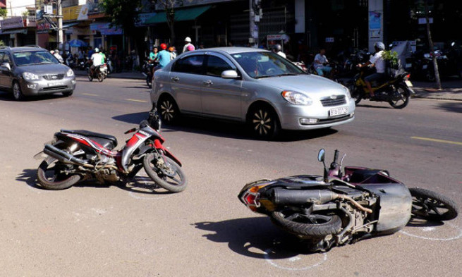Tìm người chứng kiến vụ TNGT giữa hai xe máy, khiến một người tử vong