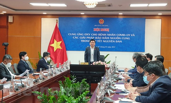 Bộ trưởng Công Thương: Ưu tiên tối đa cấp ôxy cho các cơ sở y tế