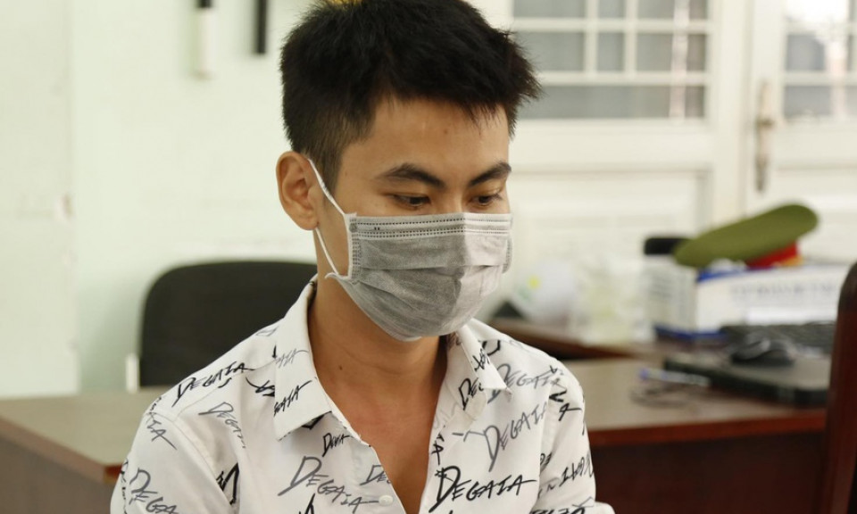 Tạm giữ nghi can cưỡng dâm, cướp tài sản của cô gái 19 tuổi