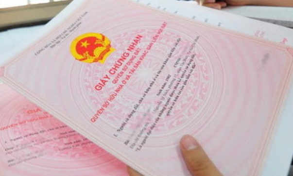 Phần đất trong hành lang đường bộ có được cấp sổ đỏ?