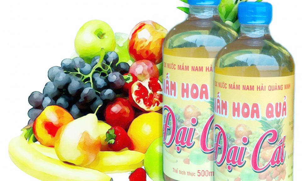 Giấm truyền thống từ hoa quả