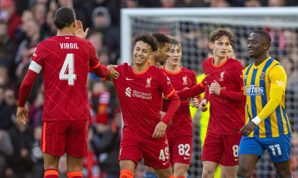 Hàng loạt CLB đồng loạt đệ đơn, yêu cầu điều tra Liverpool