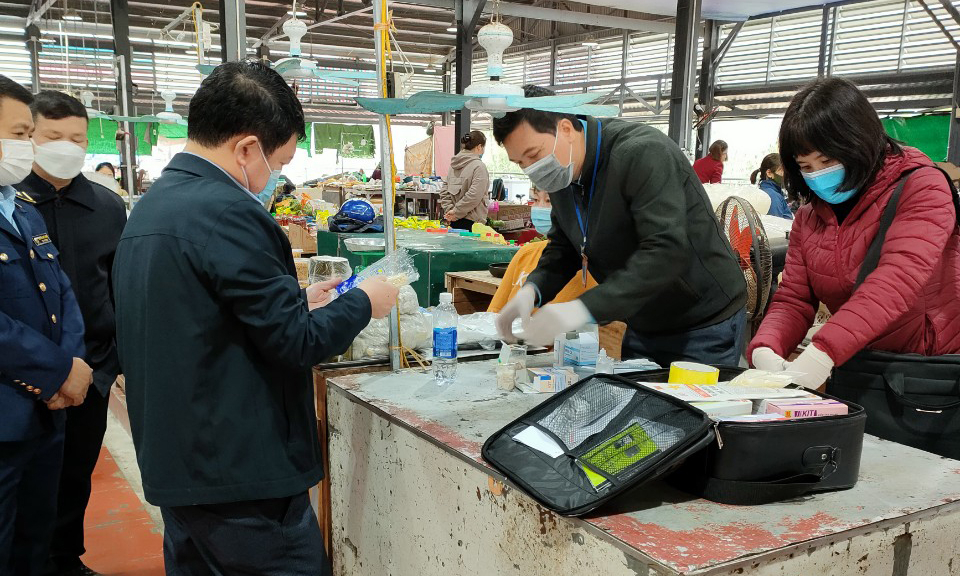 Kiểm tra công tác đảm bảo ATTP dịp Tết và mùa lễ hội 2022
