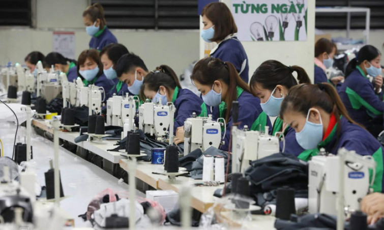 Đề xuất tăng giờ làm thêm tất cả ngành nghề