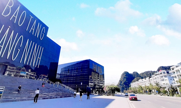 Quang Ninh targets to welcome over 1.4 million international tourist arrivals in 2022