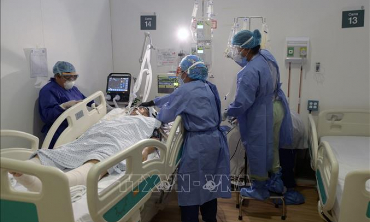 Số ca mắc mới COVID-19 tại nhiều nước ghi nhận 'kỷ lục buồn'