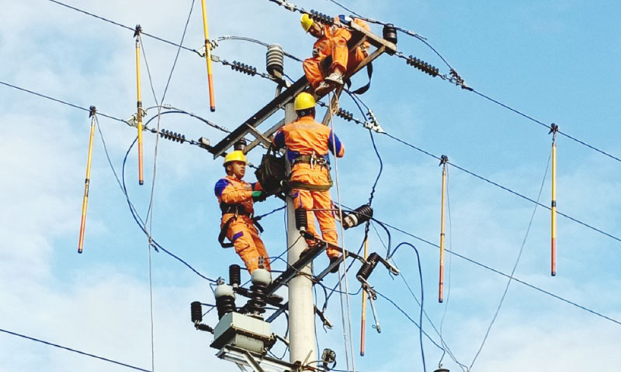 Khắc phục tình trạng chất lượng điện thấp ở huyện Hải Hà