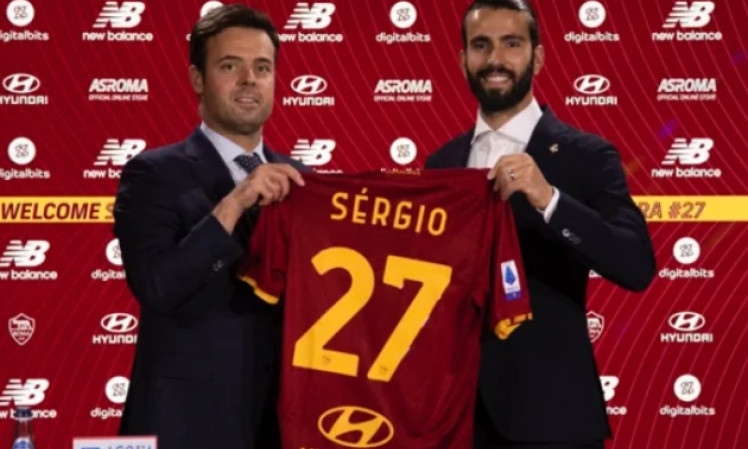 Roma chính thức cho ra mắt bản hợp đồng mùa đông thứ 2