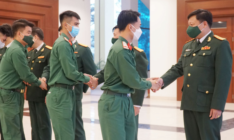 Bộ CHQS tỉnh tiễn quân nhân hoàn thành nghĩa vụ quân sự về địa phương