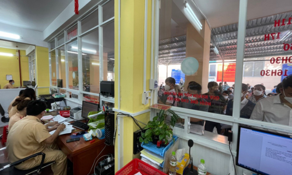 Cảnh giác với “cò” lừa giải quyết nhanh thủ tục xử phạt hành chính